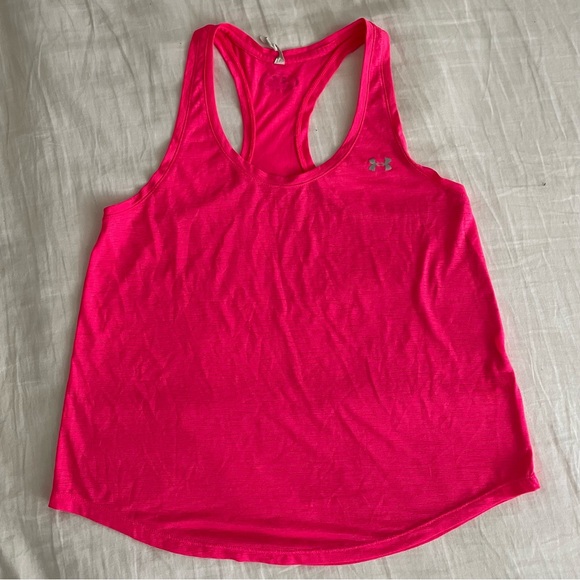 Under Armour Tops - Under armor heat gear tank top Womens XS razorback